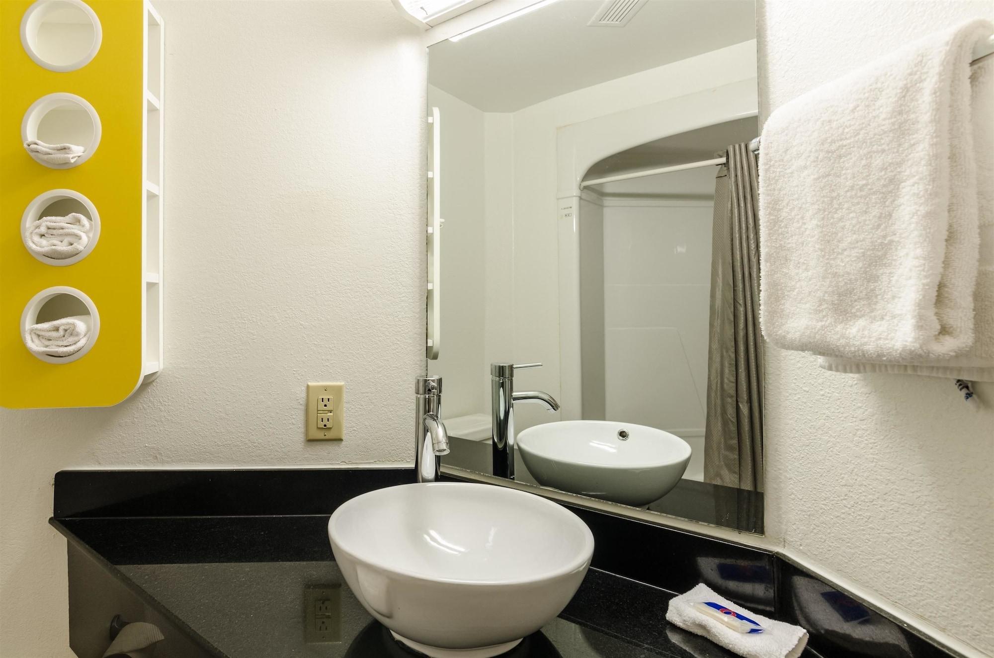 Motel 6-Bristol, Va エクステリア 写真