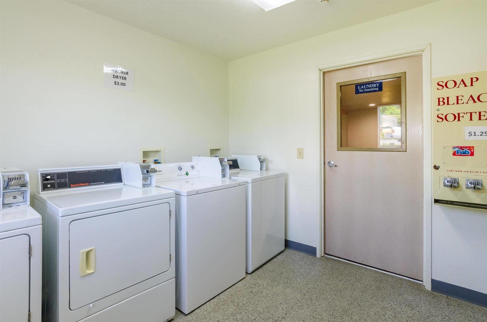 Motel 6-Bristol, Va エクステリア 写真