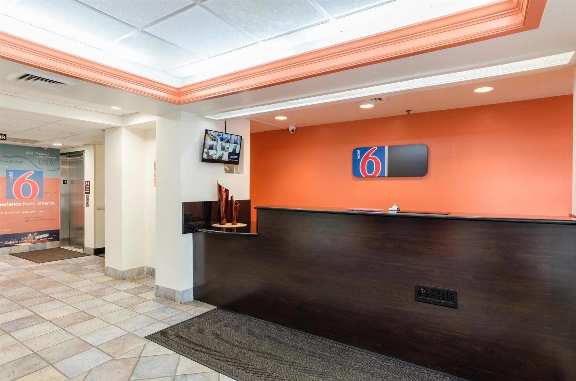 Motel 6-Bristol, Va エクステリア 写真